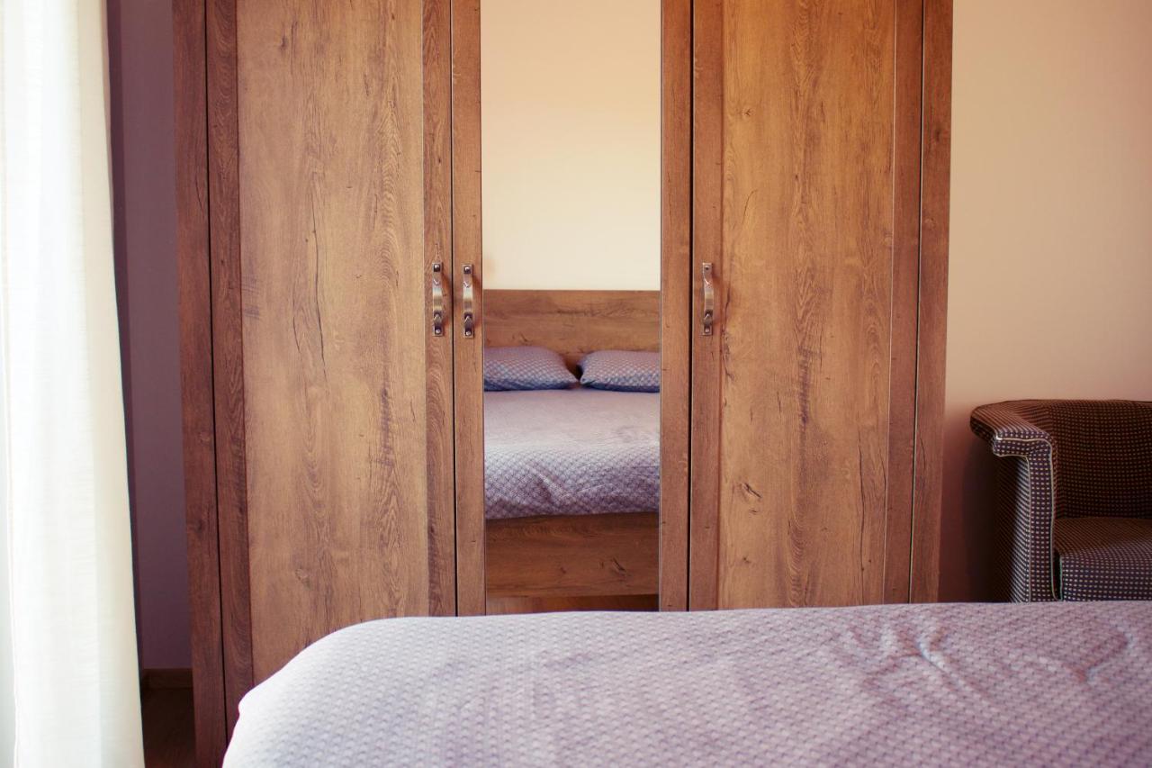Leno Appartement Umag Buitenkant foto